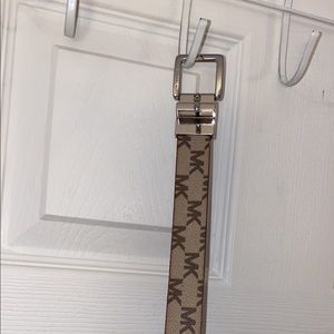 Michael Kors belt